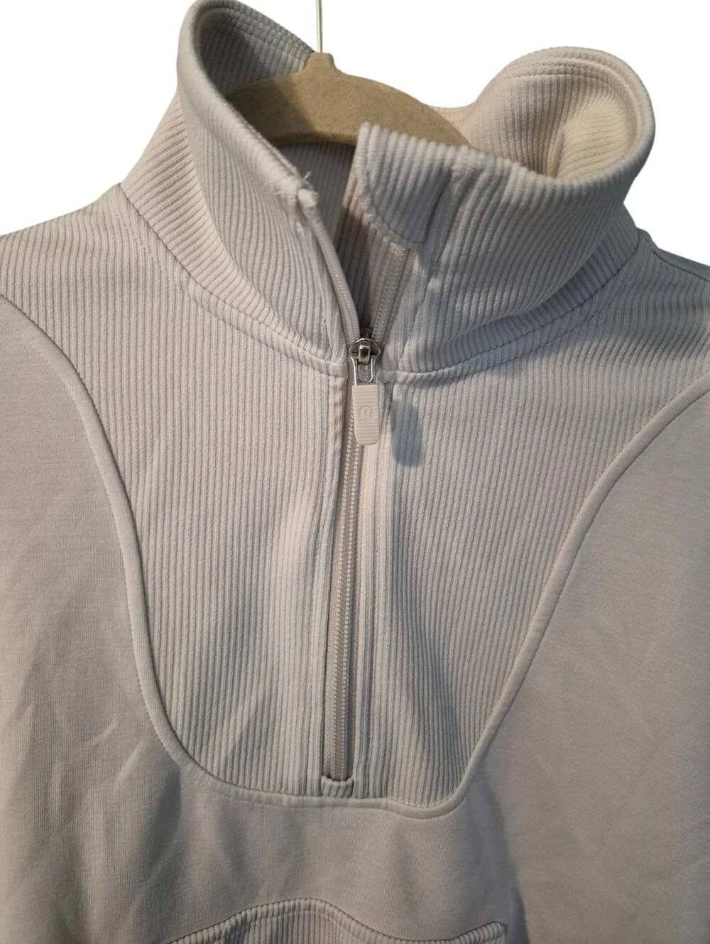Lululemon Brushed Softstreme Ribbed 1/2 zip cropped sweatshirt - 4.      L36
